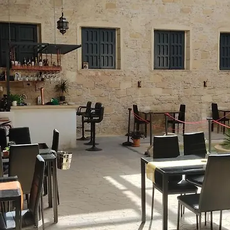 Апартаменти Azafran Jerez Estudio